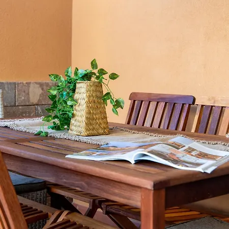 Apartment Sardinia Re - Bouganville House *