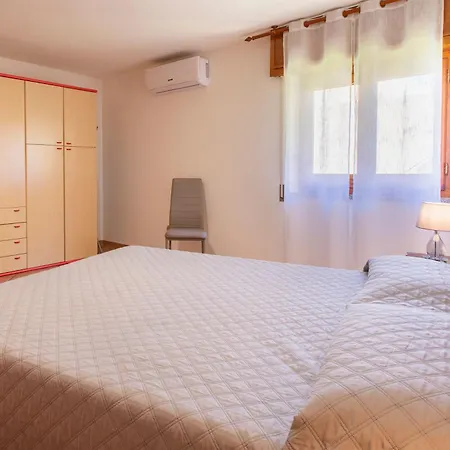 Sardinia Re - Bouganville House Apartment *